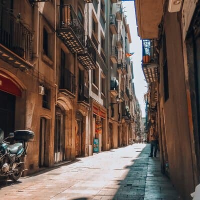 Introduction to Barcelona's Old Town Gothic Quarter Walking Tour 2