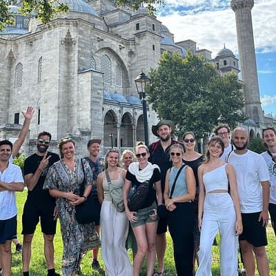 Alternative Walking Tour; Daily Life, Customs, Stories 2