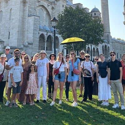 Alternative Walking Tour; Daily Life, Customs, Stories 4