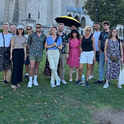 Alternative Walking Tour; Daily Life, Customs, Stories 5