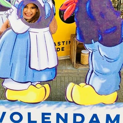 4h Private Tour from Ams to Volendam and Marken- Electric Car