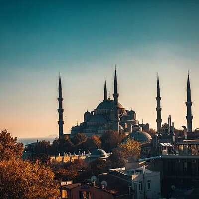 Discover Istanbul Walking Tour in Spanish