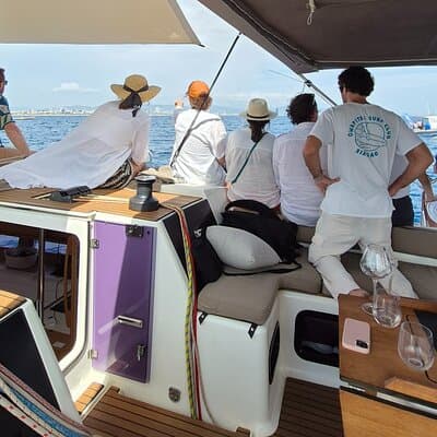 Day Sailing Experience, Barcelona (10 People) 5