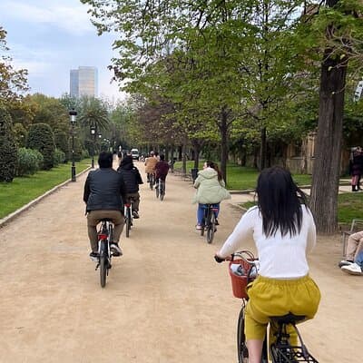 Private Bike Tours - Customizable Route, Top Barcelona Highlights 4