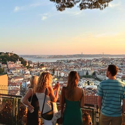 4 hour Lisbon Half Day Tour - The Essencial with "Ginjinha Taste" 3