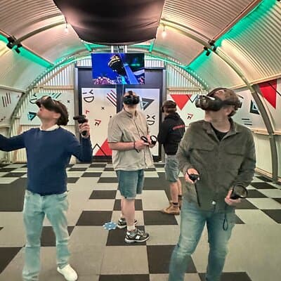Free Roam VR in Amsterdam – Immerse Yourself in a Virtual World!
