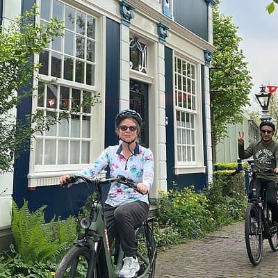 Amsterdam E Bike Tour to the Windmills of Zaanse Schans 3