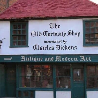 Charles Dickens Private Walking Tour