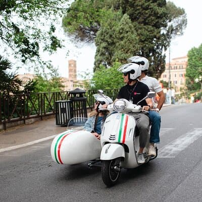 Rome City Highlights & Hidden Gems: Vespa Sidecar Guided Tour 3