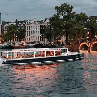 Amsterdam Small-Group Evening Canal Cruise Including Wine, Craft Beer, Cheese 3