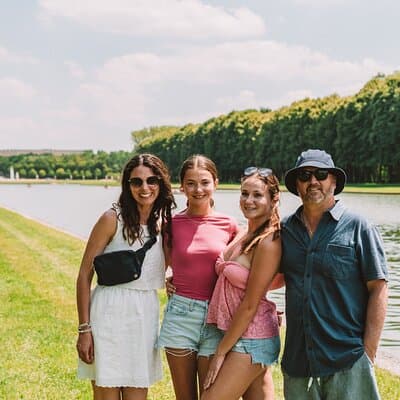 Private Versailles Palace and Garden with Van Transfer from Paris 2