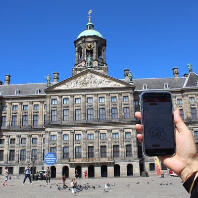 Amsterdam: Bike Rental & free Self Guided bike tour EN/FR/DE/ES 4