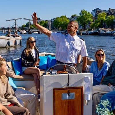 Amsterdam Canal Cruise in Open Boat with Unlimited Drinks Option 4