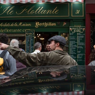 Paris: Pastries & Damnations - A Sweet Tour of the Old City 3