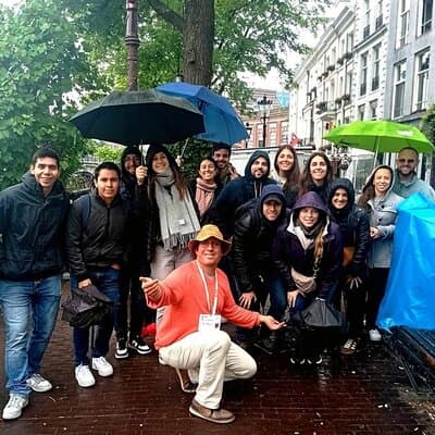 Walking through Amsterdam past and present