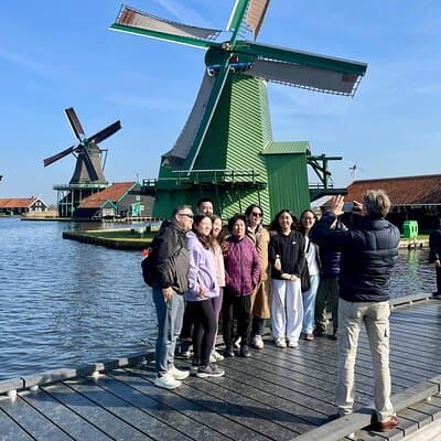 Amsterdam private tour to windmills, cheese farm and villages
