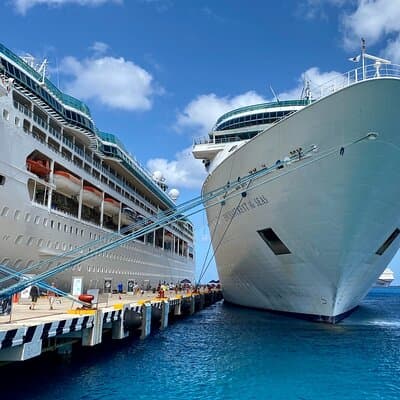 Private Transfers between London & Southampton Cruise Port 5