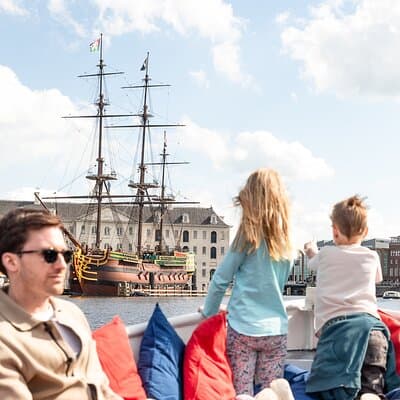 Amsterdam Open Boat Cruise in Old City Center with Live Guide 2
