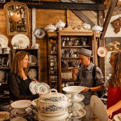 Flea Market Secrets near Montmartre: A Paris Hunt for Treasures 2