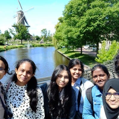 Private Netherlands guided day tour from your Hotel 3