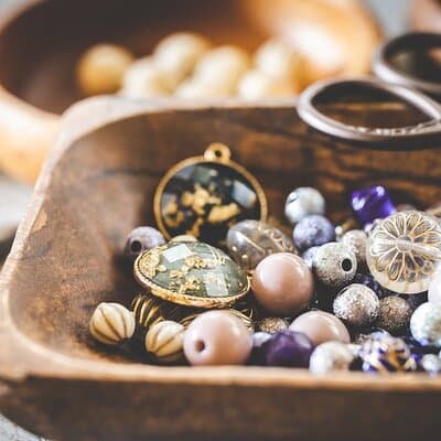 Handmade Charm Jewelry Workshop in Galata 2