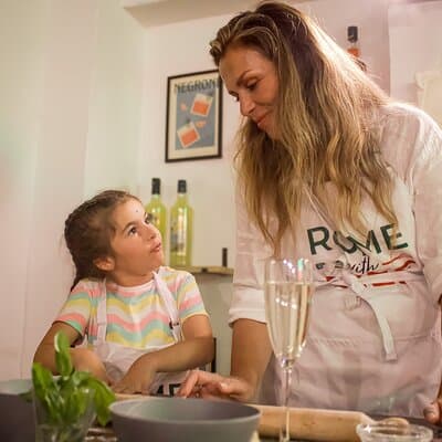 Rome: Pizza and Tiramisu Cooking Class near the Colosseum 4