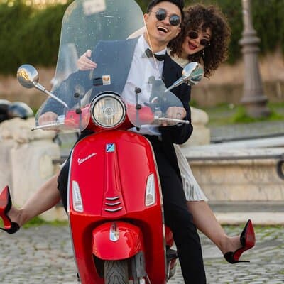 Rome: Private Vespa Tour and Professional Photoshoot