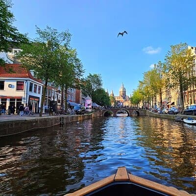Amsterdam Canal Tour by Open Boat – 90 min Small Group Experience 2