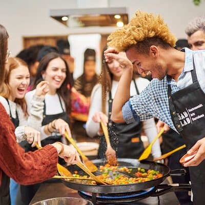 Paella Cooking Class and LIVE Flamenco Show in Barcelona 2