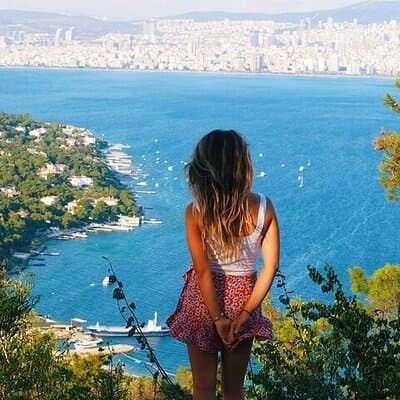 Guided VIP Princes Island Full Day Tour from Istanbul with Lunch