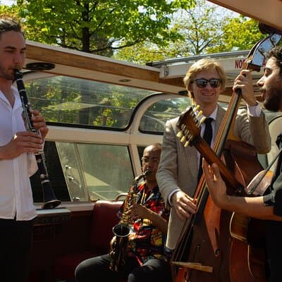 Amsterdam Jazz Canal Cruise with live music 5