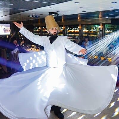 Istanbul Bosphorus Night Cruise with Dinner and Entertainment 5