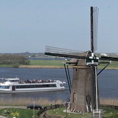 From Amsterdam: Keukenhof Gardens & Windmill Cruise Tour 3