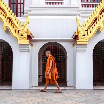 Design Your Own Bangkok Experience in a Private SUV Tour 4