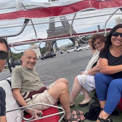 Paris 3 hour Private Sightseeing Tour in Electric Tuk Tuk 3