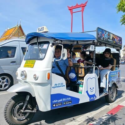 2 Hour Electric Tuk Tuk Cultural Tour of Bangkok