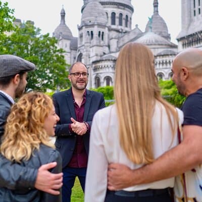 Paris Montmartre Free Walking Tour in English 2
