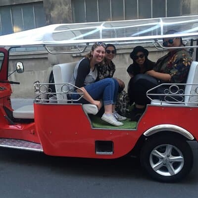 4 Hour Grand Paris Tour by Electric Tuk Tuk See Almost Everything 5