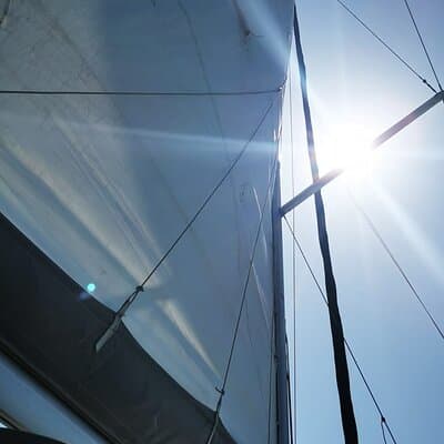 Private Morning Sailboat Experience on the Tagus River 4