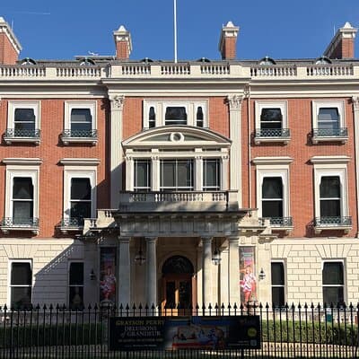 The Wallace Collection London Private Guided Tour - 3 hour