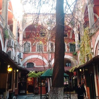 Tours of the Grand Bazaar of Istanbul with its Terraces and Behind the Scenes 2