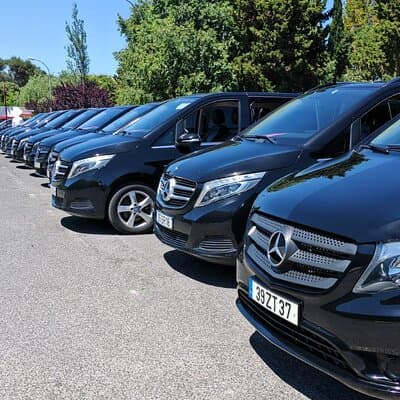 Private Transfer from Lisbon airport to Porto with stops 2