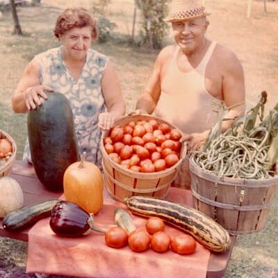 Mom and Pop Food Tour in Chinatown and Little Italy