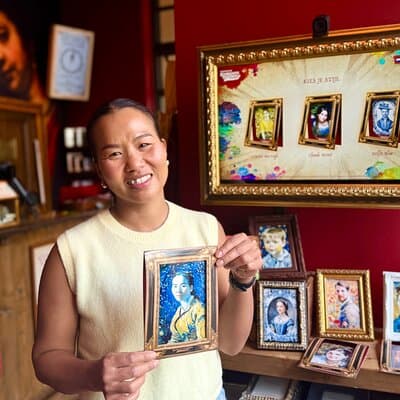 Van Gogh, Vermeer or Rembrandt Style Photo Souvenir