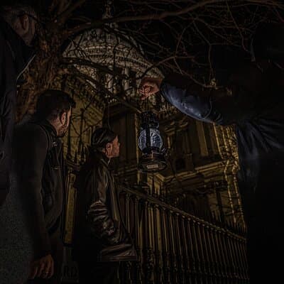 London Ghost Walking Tour: Discover Haunted Secrets at Night 3