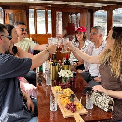 Amsterdam Cheese and Wine Canal Cruise 5