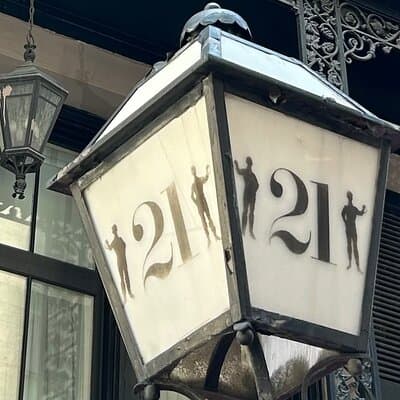 Classic Nightclubs & Speakeasies of New York Walking Tour 5