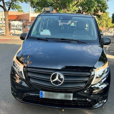 Barcelona Private Transfer Hotel or City Centre to Cruise Port 3