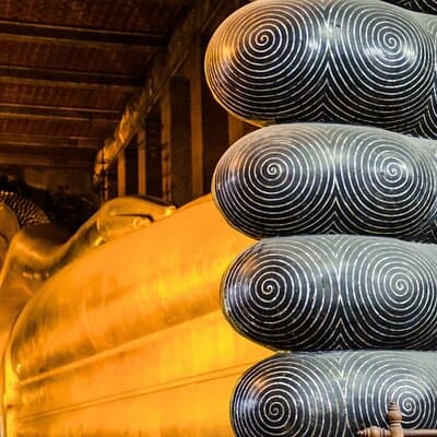 Private tour to Wat Pho, Wat Arun and Canal Tour&Flower Market 2