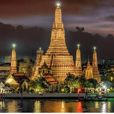 Private tour to Wat Pho, Wat Arun and Canal Tour&Flower Market 4